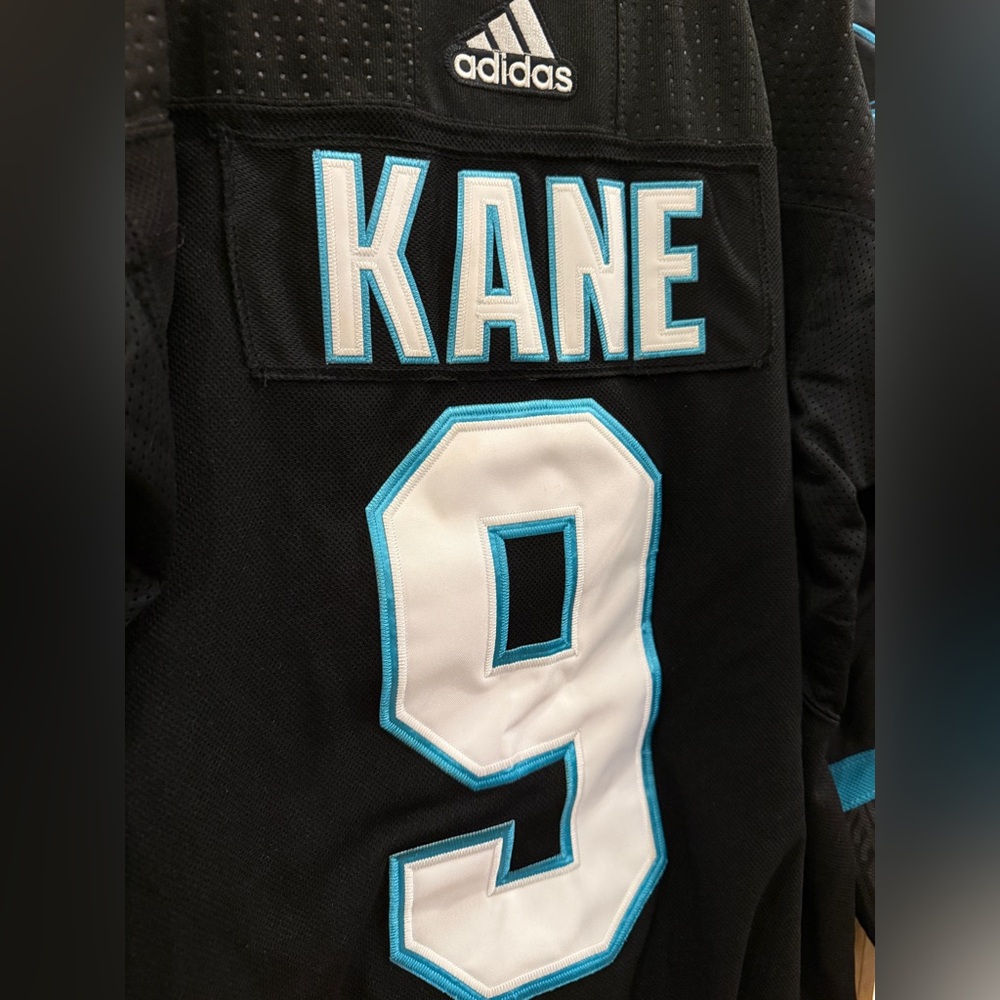 adidas Men’s San Jose Sharks Black Teal NHL Jersey - Picture 3 of 7